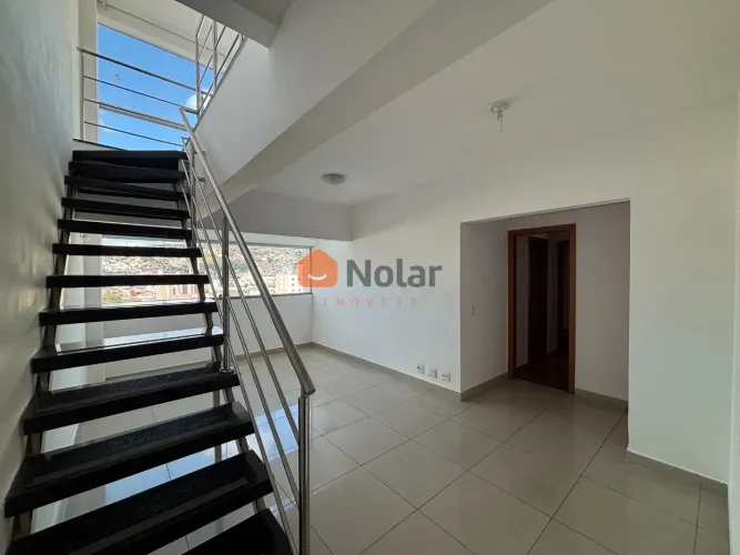Cobertura de 4 quartos para alugar com suíte e 2 vagas no bairro Santa Efigênia em Belo Ho