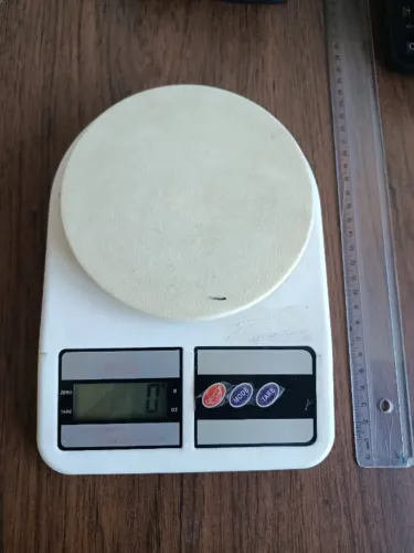 Balança Digital SF-400 / Grampeador de Mesa de Metal CIS