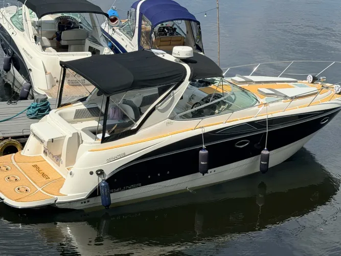 Lancha Bayliner 35 pés diesel 2015