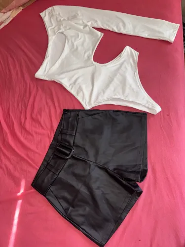Body short