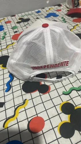 Boné torcida independente