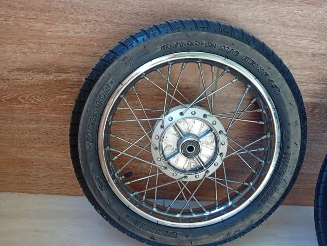 Roda Biz 125 Pneu Conservado