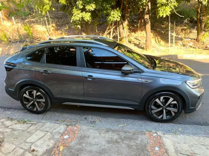 Volkswagen Nivus Highline 1.0 200 TSI Flex AUT 2022