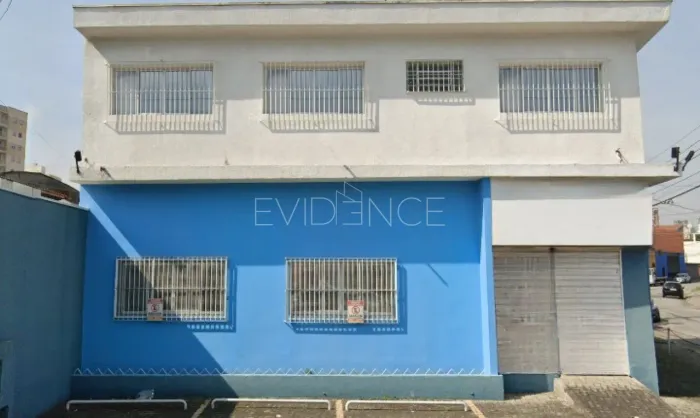 Locação de Salão Comercial de 280m² - Ideal para Seu Negócio