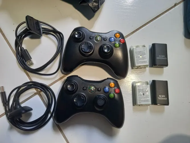Controles de vídeo game xbox360