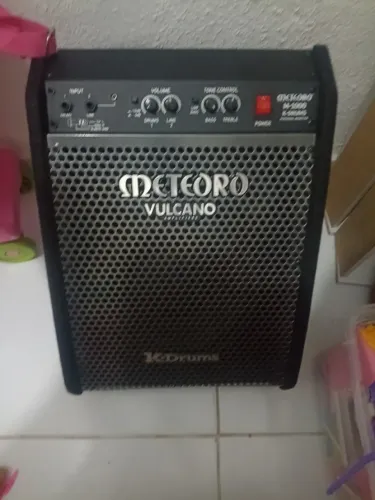 Amplificador Vulcano meteoro