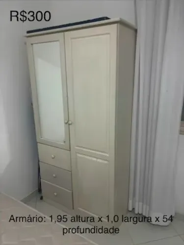 Guarda roupas branco solteiro duas portas