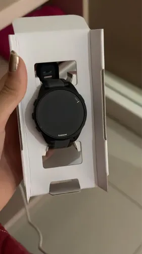 Garmin Forerunner 165 Music 