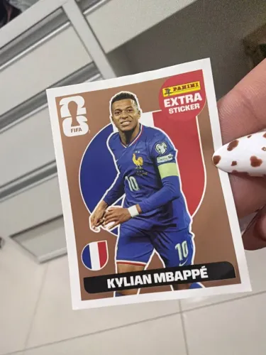 Figurinha MBAPPÉ extra sticker
