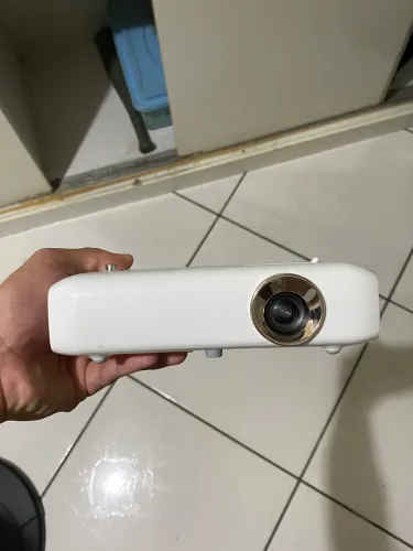Projetor LG CineBeam PH510P HD Portátil com Bateria - Completo na Caixa