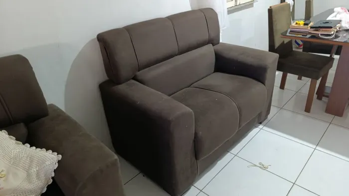 Conjunto de sofás 2 e 3 lugares
