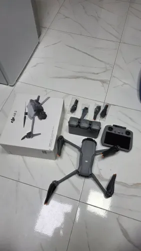 Drone DJI AIR3 fly more
