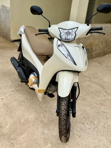 *?HONDA BIZ 125c EX?* *ANO: 2027 0KM