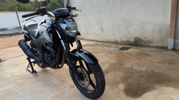 Yamaha 250 Fazer Flex 2017