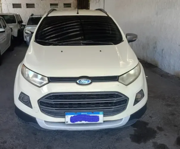 Ford Ecosport Freestyle 1.6 16V Flex 5P 2015