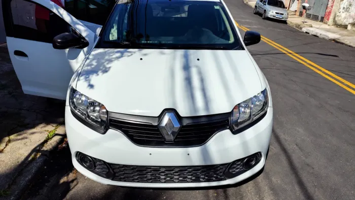 Renault Sandero Authentique Flex 1.0 12V 5P 2018