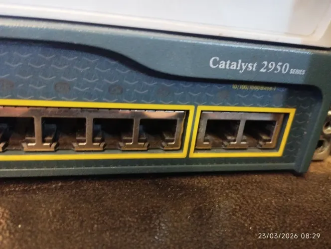 Switch Cisco Catalyst 2950 Firmware atualizado