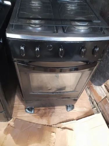 Fogão funcionando perfeitamente 270 incluso a entrega
