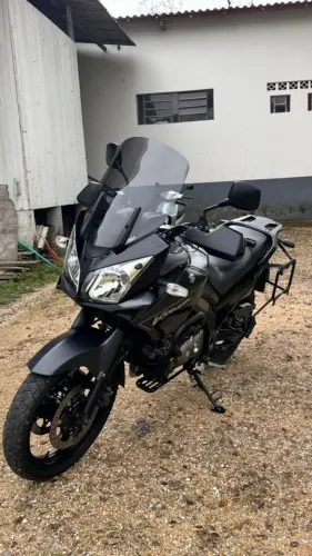Suzuki V-Strom 650 DL (2010) - Revisada e Equipada!