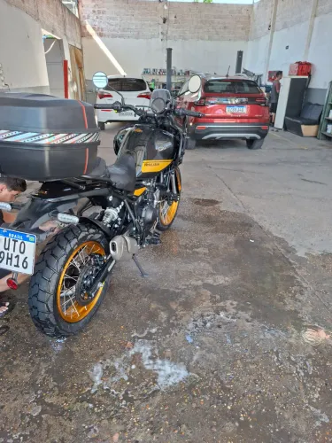Vendo himalayan 450 tô pedindo 30.000 ou troco por sahara 300/26 *