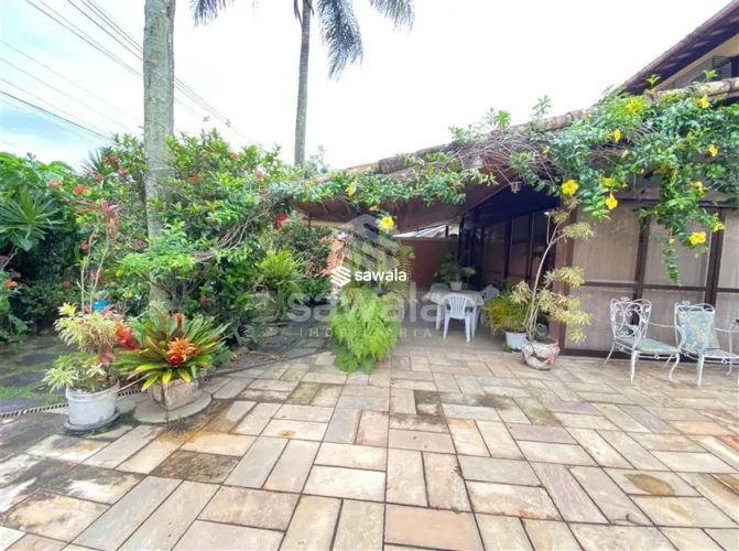Casa à venda com 800,00m² e 5 quartos em Barra da Tijuca, Rio de Janeiro - RJ
