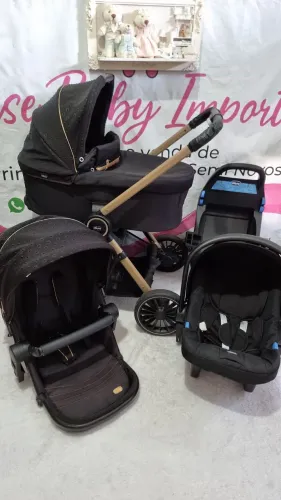 Carrinho de bebê vira um berço Moisés kit completo e novo