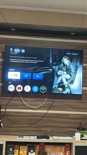 Tv. Smart 4k Philips 60 polegadas. Comando de voz Bluetooth Android