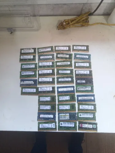 Lote de memória DDR3 2 GB notebook
