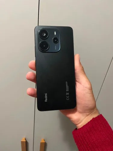 Vendo Xiaomi Not 14 128gb biometria na tela novo $730