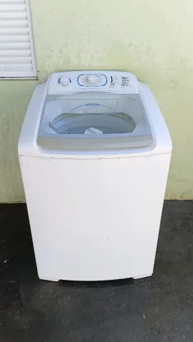 Máquina de lavar Electrolux 15.2 kg revisadinha higienizada com garantia