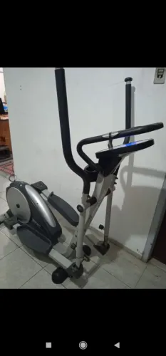 Elíptico profissional 