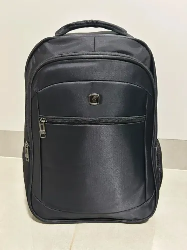 Mochila NOVA Preta Reforçada Nunca Usada