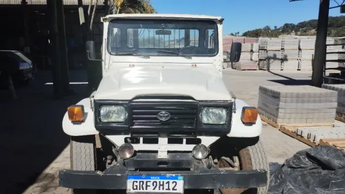 Toyota Band.Picape Chassi Longo Diesel 2000