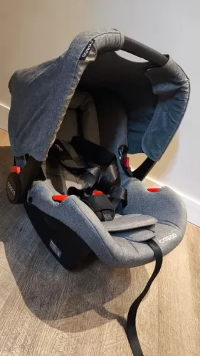 Vendo bebê conforto, ótimo estado.