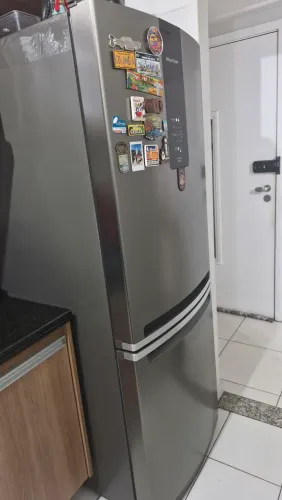 Geladeira Brastemp Inverse 447 litros inox Frost Free