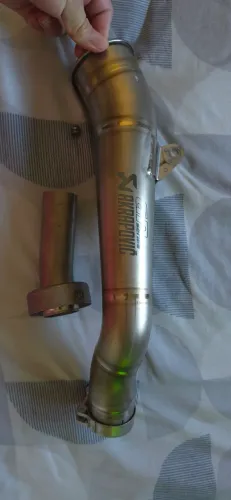 ESCAPAMENTO AKRAPOVIC HORNET ORIGINAL 2013o