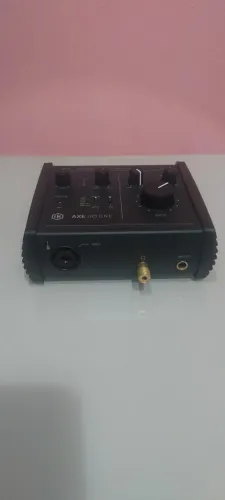 Interface de Áudio Axe I/O One IK Multimedia