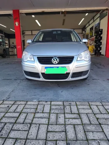 Volkswagen Polo Sportline I Motion 1.6 T.flex 5P 2011