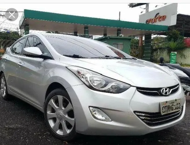 Hyundai Elantra 2013 para retirada de peças