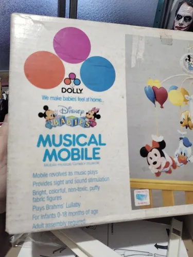 Mobile musical antigo sem uso