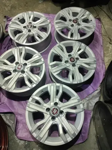Roda Fiat Palio / Doblo Adv. Aro 15 (original) Jogo