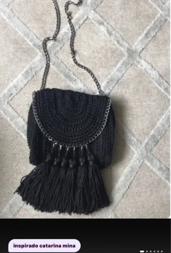 Bolsa de Ombro Crochê Preta inspiração Catarina Mina