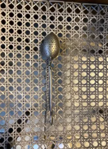 Coador de chá, em prata. Eberle. 