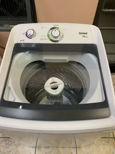 Máquina Consul 11 quilos semi nova