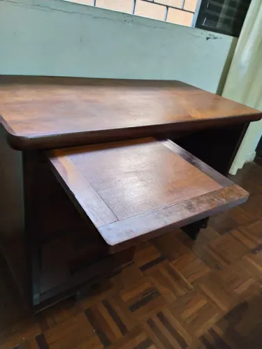 escrivaninha da antiga fábrica de móveis leopoldo