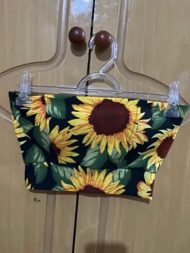 Top de girassol novo nunca usado e lindo pra esse verão!!!