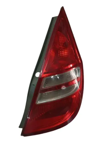 LANTERNA TRASEIRA DIREITA HYUNDAI I30 C/ DETALHE DO HYUNDAI I30 /