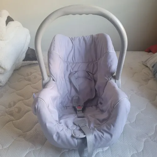 Cadeirinha de bebê - Bebê Conforto 