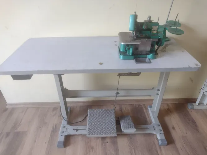 Overclock já com mesa máquina de costura 