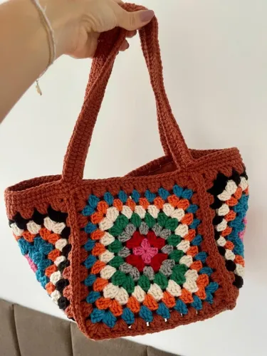 bolsa de crochê colorida nova